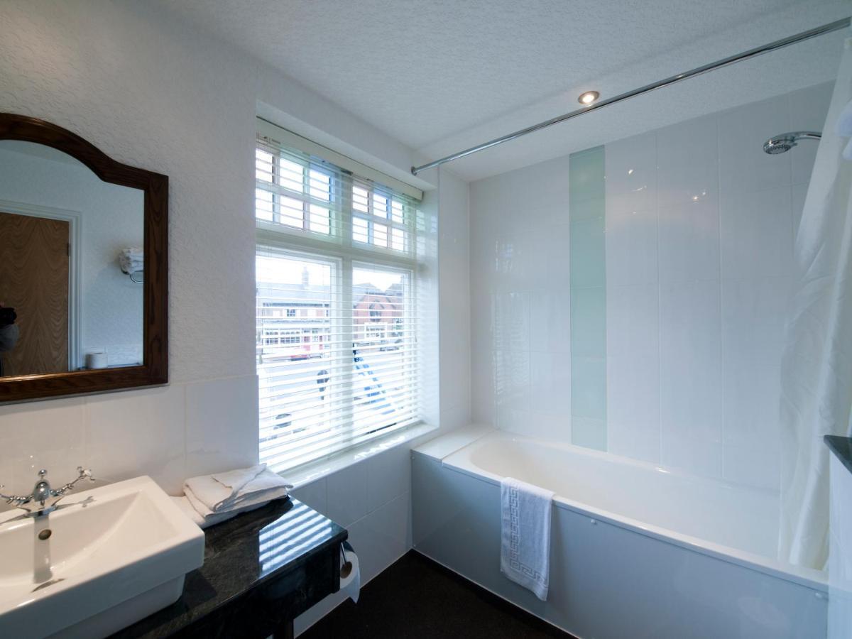 Brambletye Hotel Forest Row Room photo